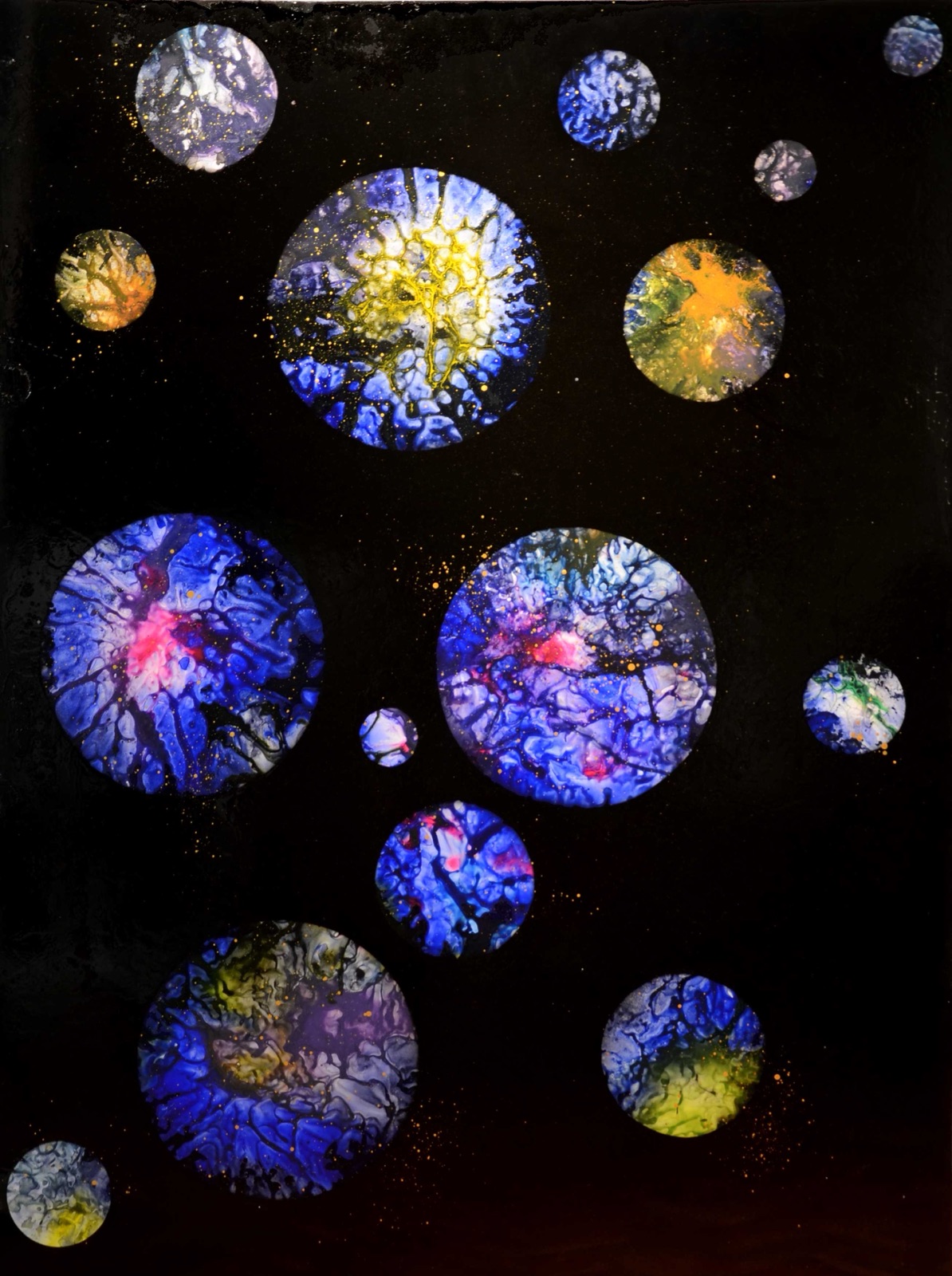 Quantum Multiverse No. 1, 2018: blue spheres floating on black